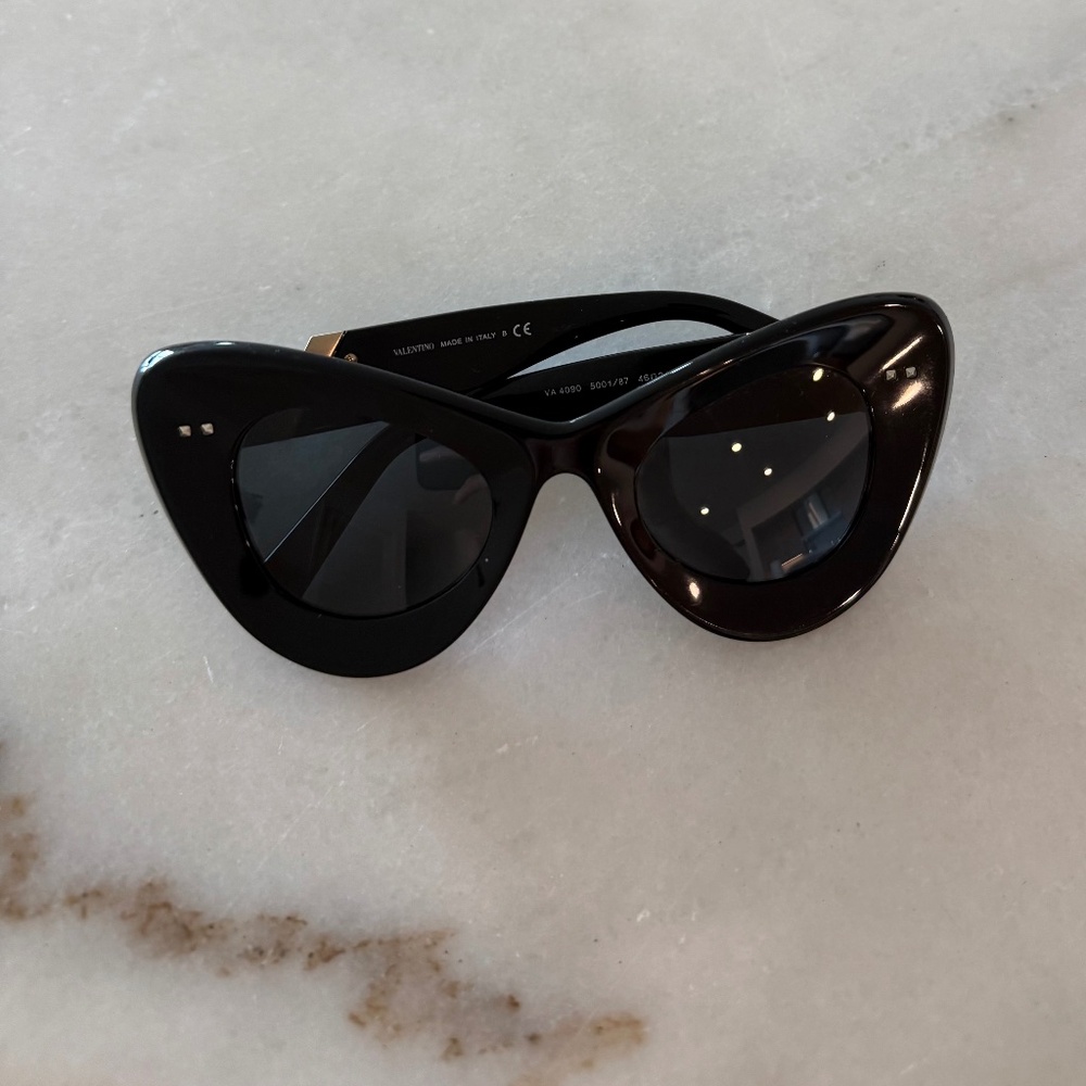 Valentino Garavani sunglasses